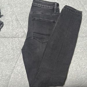 Black skinny jeans